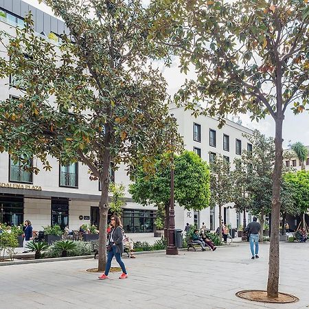 Magdalena Plaza Appartement Sevilla Buitenkant foto