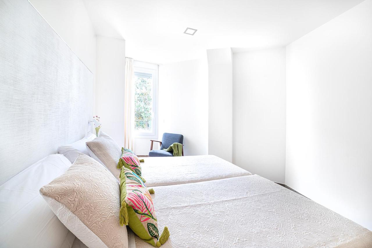 Magdalena Plaza Appartement Sevilla Buitenkant foto