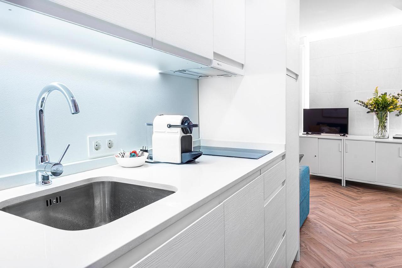 Magdalena Plaza Appartement Sevilla Buitenkant foto