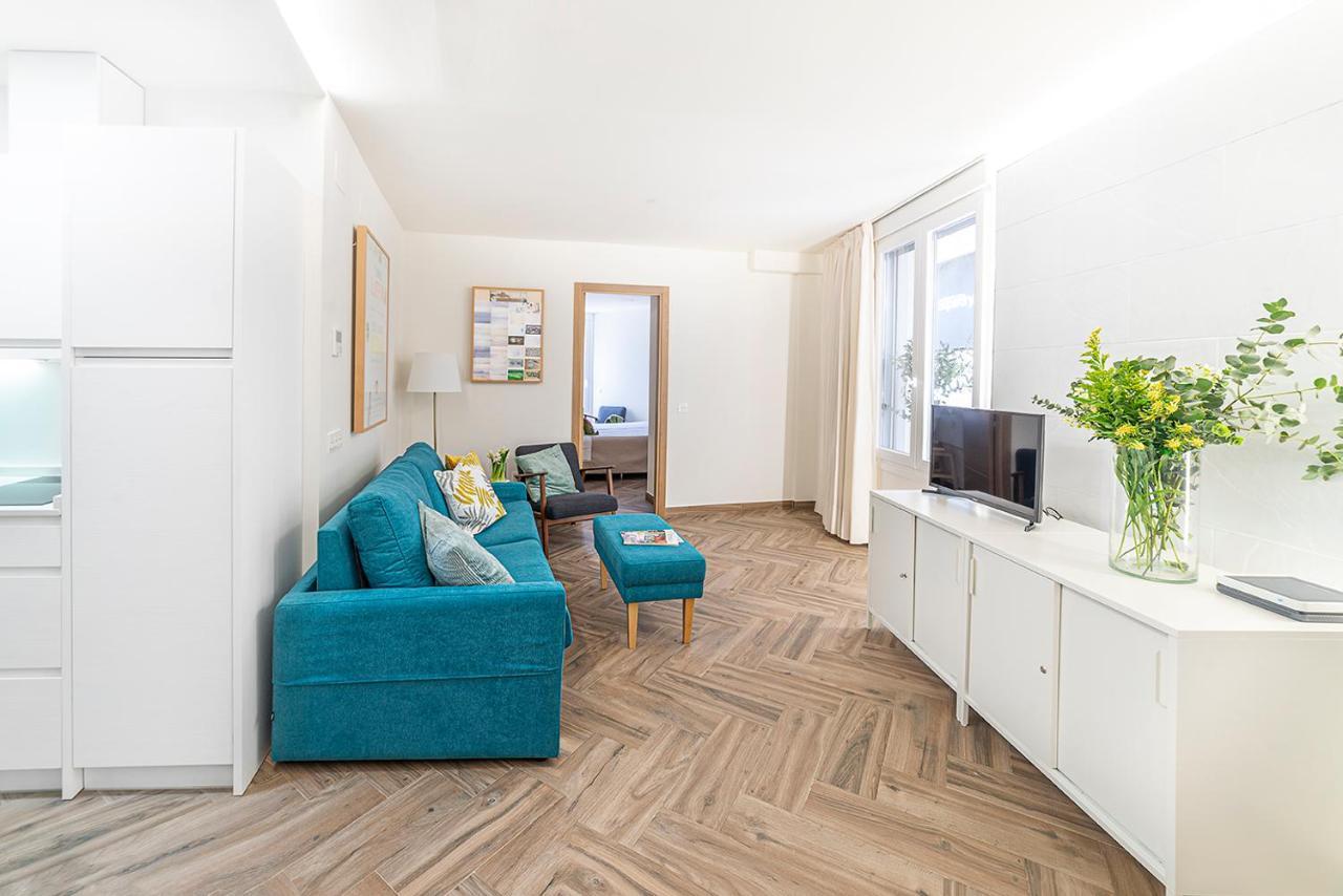 Magdalena Plaza Appartement Sevilla Buitenkant foto